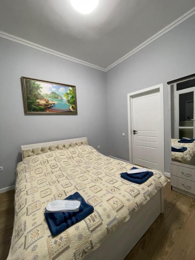 Amir Temur Apartment In Center After Renovation Ташкент Экстерьер фото