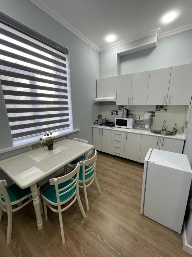 Amir Temur Apartment In Center After Renovation Ташкент Экстерьер фото